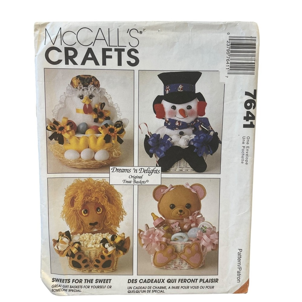 McCall's Sewing Pattern 7641 OS Crafts Treat Baskets Animals Santa Uncut FF